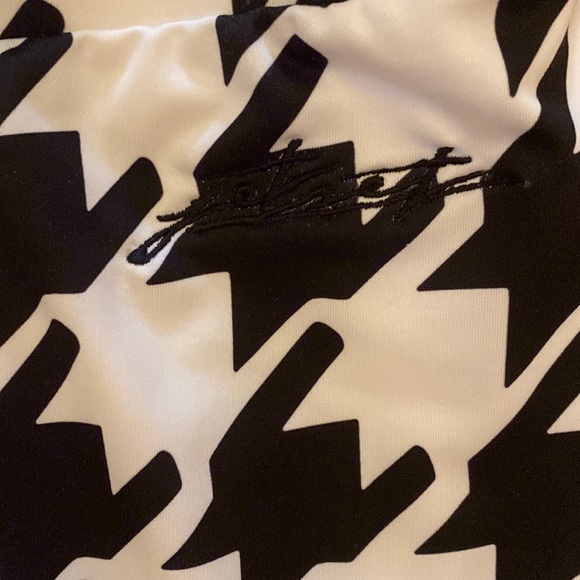 JET SET Women’s Houndstooth Patterned Moisture Wicking Fabric Leggings in Sz. 2 - Picture 4 of 7